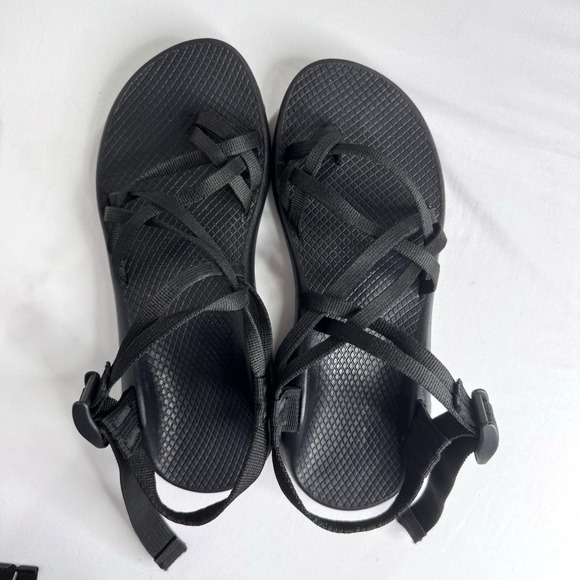 Chaco ZX2 Classic Black Sandals Womens 10 Hiking Trail Beach Comfort EXCELLENT - Picture 4 of 10